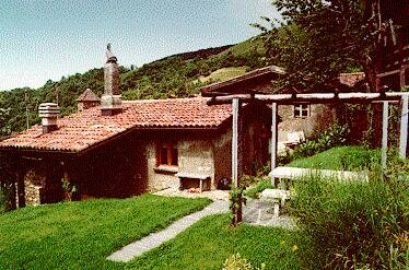 Maison de vacances Casa Ginestra, Cozzo Valcolla, Lac de Lugano (CH), Tessin, Suisse, image 1