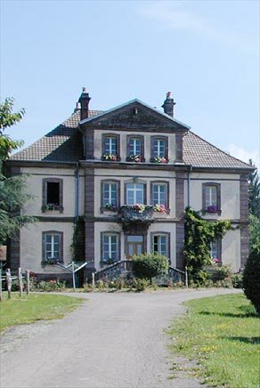 Ferienhaus Pavillon de Chasse, 1869, mit eigenem See, Mélisey, Haute-Saône, Franche-Comté, Frankreich, Bild 1