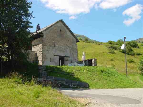 Logement de vacances Margherita PT, Leontica, Valle di Blenio, Tessin, Suisse, image 1