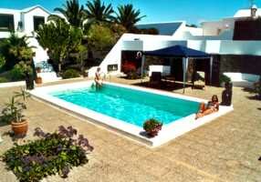 Ferienhaus Spanien,Kanarische Inseln,Lanzarote,Costa Teguise,Villa Teguise,Ferien,Urlaub,Mieten,mieten,suchen,Fewo,Feha,Fewos,vermieten,Vermietung,Unterkunft,Urlaubsunterkunft,Ferienunterkunft,Unterkuenfte,Unterknfte,Unterkünfte,Apartment,Appartement,Herberge,Flat,Suite,Wohnung,Residenz,Htte,Huette,Hütte,Studio,Bungalow,Strandhaus,Chalet,Chalets,Ferienvilla,Villa