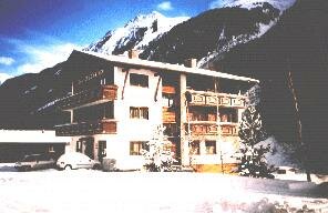 Ferienhaus Oesterreich,Tirol,Samnaun,Ischgl - Mathon,Pension Garni Rudigier,Ferien,Urlaub,Mieten,mieten,suchen,Fewo,Feha,Fewos,vermieten,Vermietung,Unterkunft,Urlaubsunterkunft,Ferienunterkunft,Unterkuenfte,Unterknfte,Unterkünfte,Apartment,Appartement,Herberge,Flat,Suite,Wohnung,Residenz,Htte,Huette,Hütte,Studio,Bungalow,Strandhaus,Chalet,Chalets,Ferienvilla,Villa