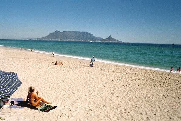 Sea Echo in Cape Town / Bloubergstrand