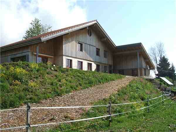 Ferienwohnung Superbe appartement 4 1/2 pices avec mezzanine