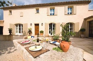 location vacances Bastide Prestige 'Gabriel', Eygalires