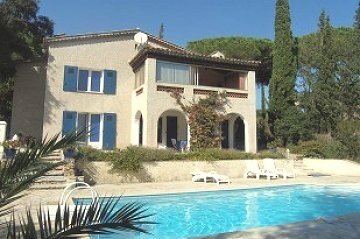 location vacances Komfort-Villa 'Irisette', Les Issambres