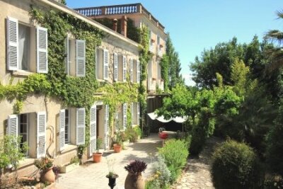 location vacances Mas Prestige 'Les Cavaliers', Provence - Alpes - Cte d'Azur