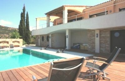 location vacances Villa Confort 'Avelani', Provence - Alpes - Cte d'Azur