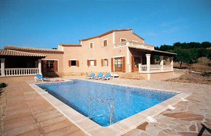 Ferienhaus Spanien,Balearen,Mallorca,Selva,PM 310 Landhaus mit Pool fr 8 Personen,Ferien,Urlaub,Mieten,mieten,suchen,Fewo,Feha,Fewos,vermieten,Vermietung,Unterkunft,Urlaubsunterkunft,Ferienunterkunft,Unterkuenfte,Unterknfte,Unterkünfte,Apartment,Appartement,Herberge,Flat,Suite,Wohnung,Residenz,Htte,Huette,Hütte,Studio,Bungalow,Strandhaus,Chalet,Chalets,Ferienvilla,Villa