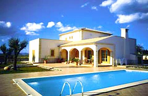 Ferienhaus Spanien,Balearen,Mallorca,Muro,PM 441 Komfortable Ferien-Villa mit Pool, Tennisplatz, Klimaanlage fr 7 Pers. + 1 Kind,Ferien,Urlaub,Mieten,mieten,suchen,Fewo,Feha,Fewos,vermieten,Vermietung,Unterkunft,Urlaubsunterkunft,Ferienunterkunft,Unterkuenfte,Unterknfte,Unterkünfte,Apartment,Appartement,Herberge,Flat,Suite,Wohnung,Residenz,Htte,Huette,Hütte,Studio,Bungalow,Strandhaus,Chalet,Chalets,Ferienvilla,Villa