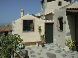 Ferienhaus Spanien,Kanarische Inseln,Teneriffa,El Jaral,Finca Palo alto -CASA VERDE-,Ferien,Urlaub,Mieten,mieten,suchen,Fewo,Feha,Fewos,vermieten,Vermietung,Unterkunft,Urlaubsunterkunft,Ferienunterkunft,Unterkuenfte,Unterknfte,Unterkünfte,Apartment,Appartement,Herberge,Flat,Suite,Wohnung,Residenz,Htte,Huette,Hütte,Studio,Bungalow,Strandhaus,Chalet,Chalets,Ferienvilla,Villa