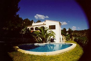 location vacances Villa avec piscine, Cte Blanche