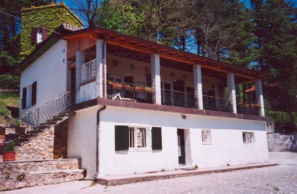 Casa rondine in Fosdinovo